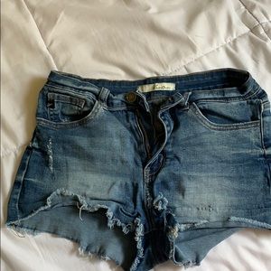 Kancan Trendy Denim short shorts